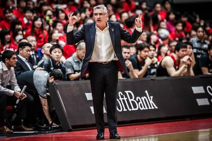 Julio Lamas dirige a Japón.