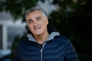 Julio Lamas: la noche que paró un partido para cuidar a Magic Johnson y la otra Generación Dorada