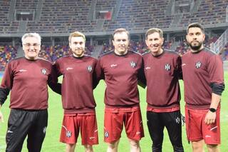 Comandó a la Generación Dorada, dirigió a Real Madrid y ganó doce títulos, pero ahora llega a "salvar" a Central Córdoba