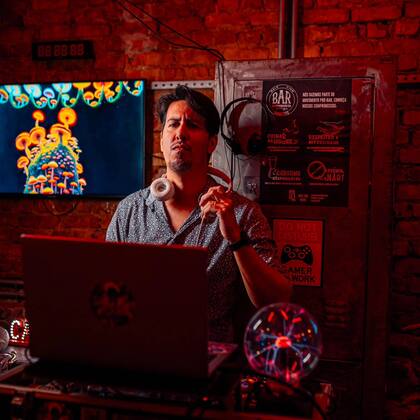 Julio Trindade es un DJ oriundo de Río de Janeiro que fue diagnosticado con apnea del sueño