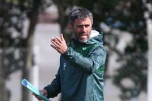 Julio Vaccari, nuevo DT de Defensa: los datos del entrenador que llegó desde Vélez y se formó con Bielsa y Heinze