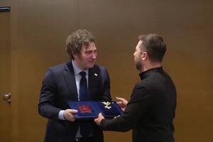 Junio de 2024: Milei recibe la máxima condecoración que brinda Ucrania, La Orden de la Libertad por parte de Zelenski, en la Cumbre por la Paz (en Suiza)