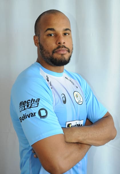 Junior espera cortar la serie de UPCN