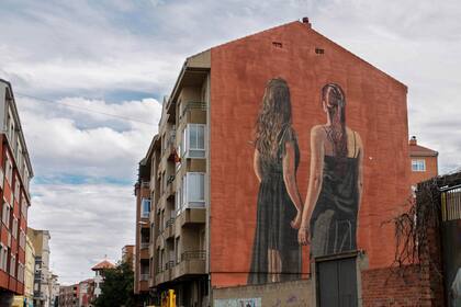 "Juntas", del Dúo Amazonas en León, España.