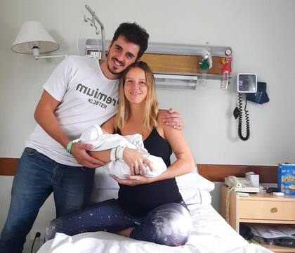 Junto a Donato y a su marido.