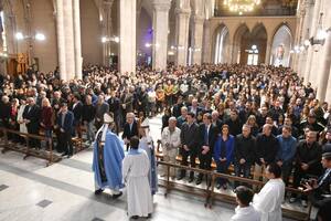 En una procesión política, el kirchnerismo fue a la basílica de Luján para pedir “paz y fraternidad”