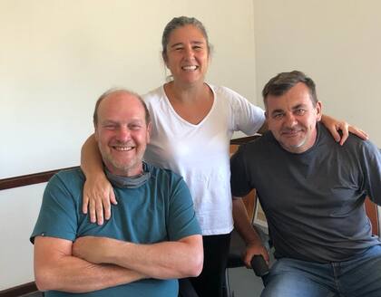 Junto a Gustavo Grobocopatel con quien trabaja hace más de 20 años en la firma Los Grobo y con Raúl Carbajal, su marido e ingeniero también de la compañía