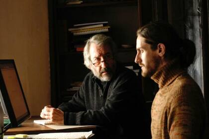 Juan Diego Botto junto a José Sacristán en Roma, una de las películas que el español filmó bajo la dirección de Adolfo Aristarain