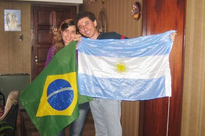 Junto a Julieta, con quien años más tarde se casó.