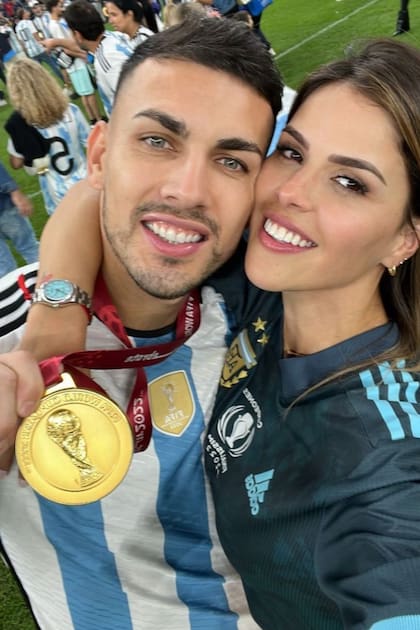 Junto a Leandro Paredes después del partido.