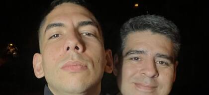Junto a Martín, su gran amigo.