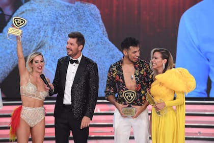 Junto a Noelia Marzol, ganadora de La Academia