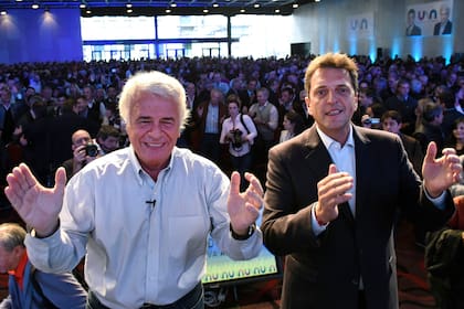 Junto a Sergio Massa