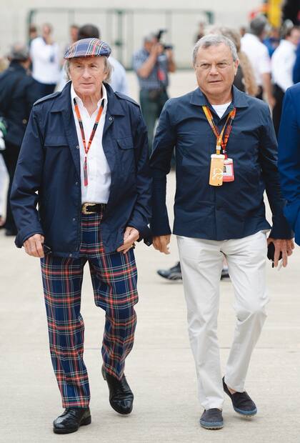 Junto a Sir Jackie Stewart, durante un Gran Premio británico
