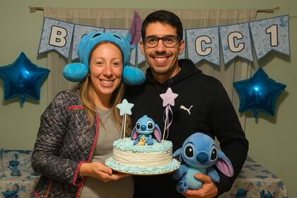 Junto a su actual pareja, padre de su hijo.