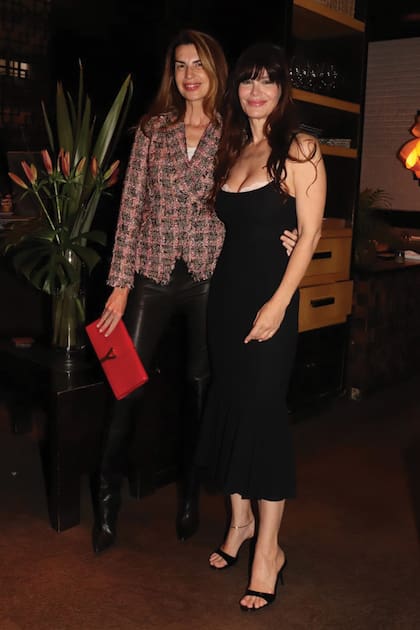 Junto a su gran amiga de toda la vida