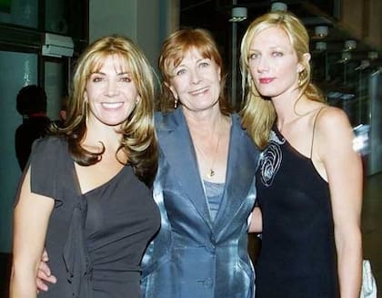 Vanessa Redgrave, junto a sus dos hijas: Natasha y Joely
