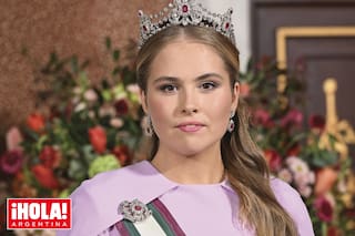 Princesa Amalia: el llamativo detalle en su look de gala que la conecta con su propia infancia