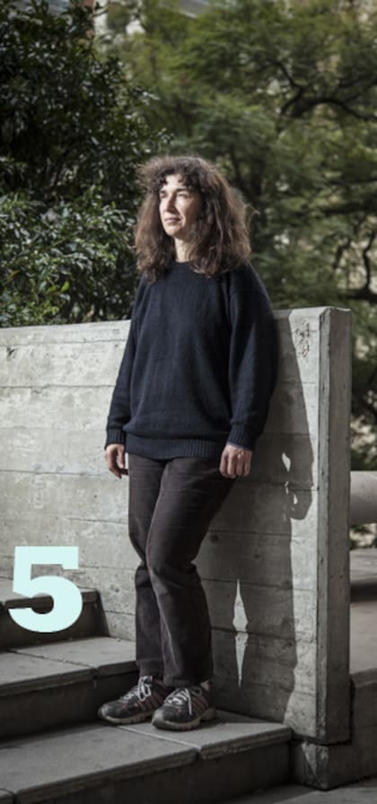 Junto a un grupo de alumnos, desarrolló una cocina solar que ya se comercializa.