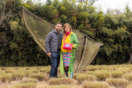 Junto con Felipe Durán, co-creador de Isla El Descanso, en La Soñada, una historia de amor hecha realidad, una obra de Carlos Gallardo que está emplazada en un gran macizo de muhlembergias capillaris.
