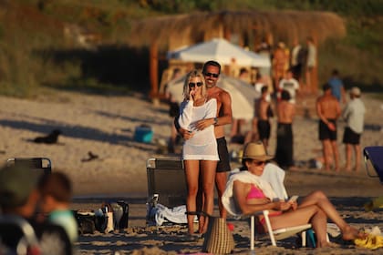 Juntos, apreciaron el atardecer