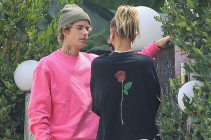 Justin Bieber, su esposa Hailey Baldwin y una charla seria