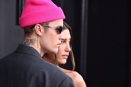 Justin Bieber y su esposa Hailey Baldwin, en la última entrega de los premios Grammy
