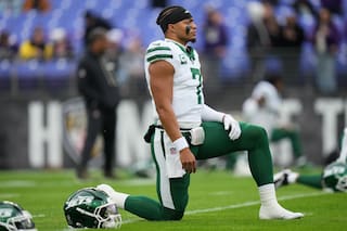 Justin Fields se sorprende por ser suplente en Jets y cree tener nivel para ser titular en la NFL
