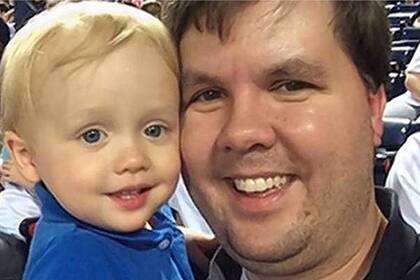 Justin Ross Harris junto a su hijo Cooper