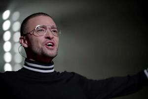 Justin Timberlake como un símil Steve Jobs en su nuevo video