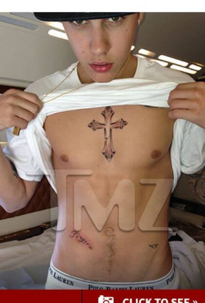 Justin y su nuevo tatuaje