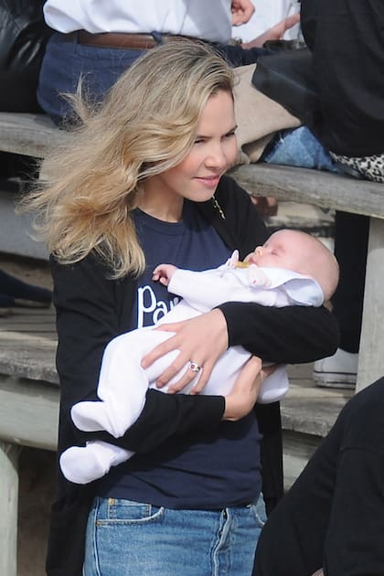 Kahlo nació el 17 de
enero pasado en el
Sanatorio Los Arcos,
en Palermo, y esta fue
su primera escapada
a Uruguay, donde
cumplió los tres meses.