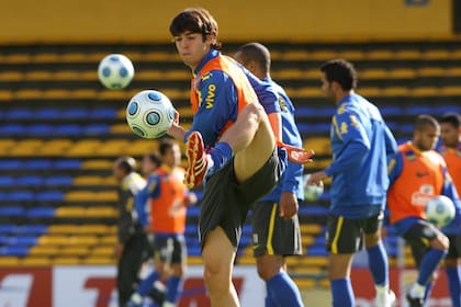 Kaká (4 de septiembre de 2009): la Argentina sufrió mucho la eliminatoria para Sudáfrica 2010; Brasil goleó por 3 a 1 al equipo de Maradona en Rosario; el exquisito mediocampista brasileño (el mejor del mundo en 2007), durante la práctica del día anterior al partido en el Gigante de Arroyito
