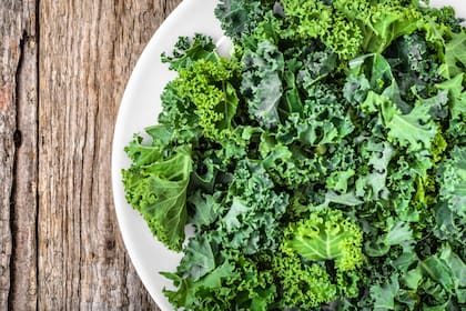 El kale tiene abundantes vitaminas: la A, la C y la K