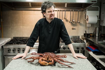 Kalma Restó es el restaurant de Jorge Monopoli en Ushuaia y la centolla es una de las delicias que sirve.