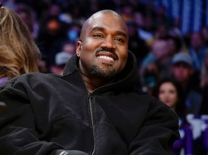 Kanye West, conocido como Ye, ensayó un pedido de disculpas que no alcanzó
