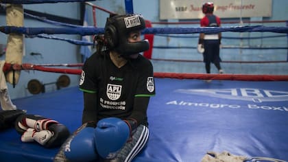 Karen Carabajal, entre el boxeo y la psicología