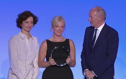 Karen Hallberg, reconocida con el premio L’Oréal-UNESCO a Mujeres en Ciencia