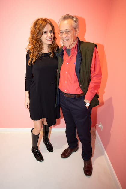 Karina El Azem y el artista Horacio Zabala.