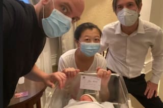 Karina Gao fue mamá y compartió su alegría en las redes: “Embobada”