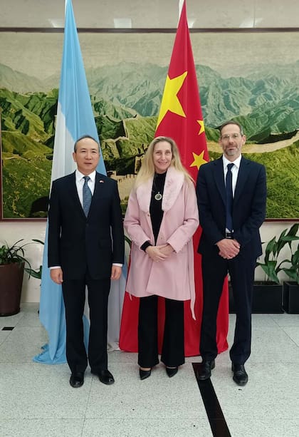 Karina Milei en la embajada China