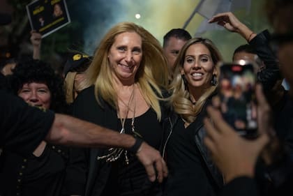 Karina Milei encabezó su primer acto político en Rosario, junto a Romina Diez, en febrero de este año