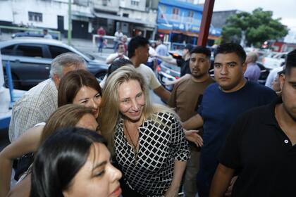 Karina Milei llega al club Central Córdoba en Tucumán, donde participará de un acto político