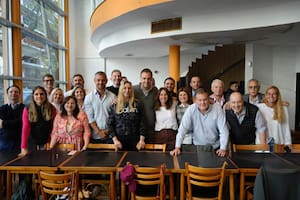 Karina Milei, Manuel Adorni, Martín Menem y Patricia Bullrich, en plena campaña en el barrio porteño de Palermo