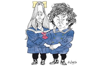 Preparativos para transitar dos años en soledad política