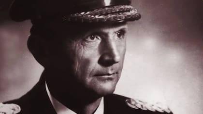 Karl Dönitz (1891-1980) era el jefe de los submarinos del Tercer Reich en los tiempos en los que Heinz Scheringer realizaba sus patrullas