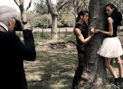 Karl Lagerfeld fotógrafo, en campaña en Buenos Aires