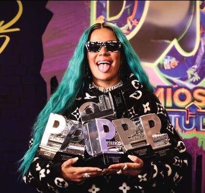 Karol G fue una de las más premiadas el año pasado, y ya se posiciona como una de las favoritas para este 2022