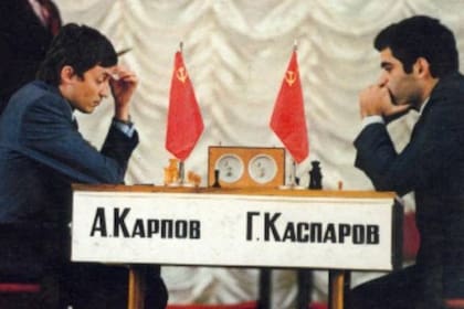 Karpov y Kasparov, frente a frente: dicen que el primero bajó 10 kilos durante el match
