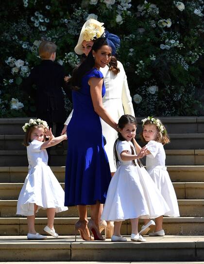 Kate llegó acompañada por la amiga de Meghan Markle, Jessica Mulroney y la Princesa Charlotte, que se desempeña como dama de honor